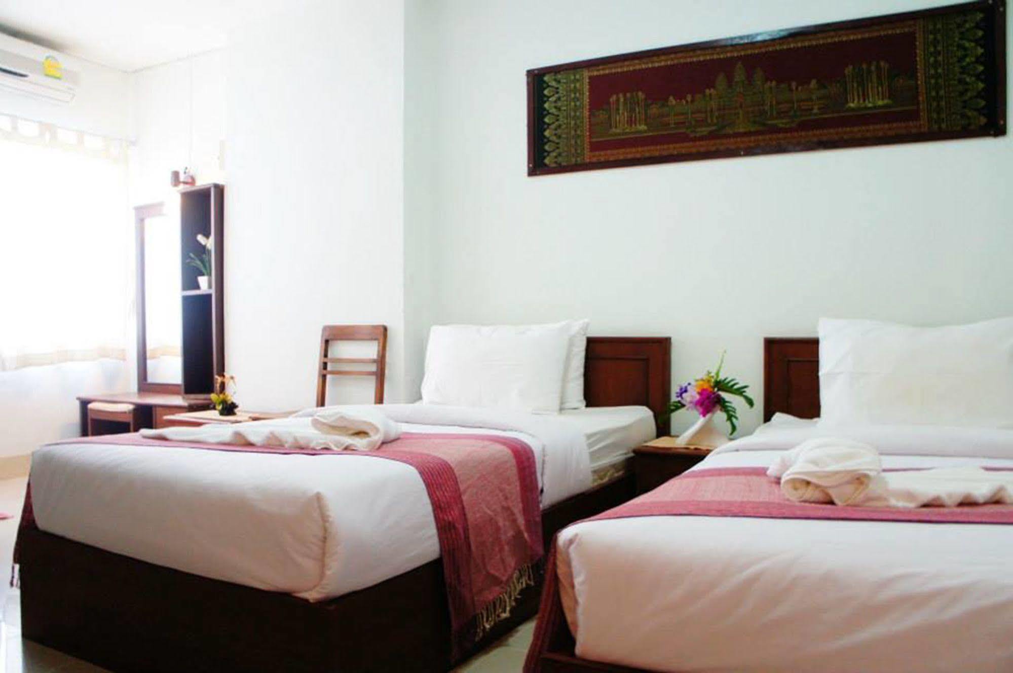 Vipa House Hotell Chiang Mai Eksteriør bilde