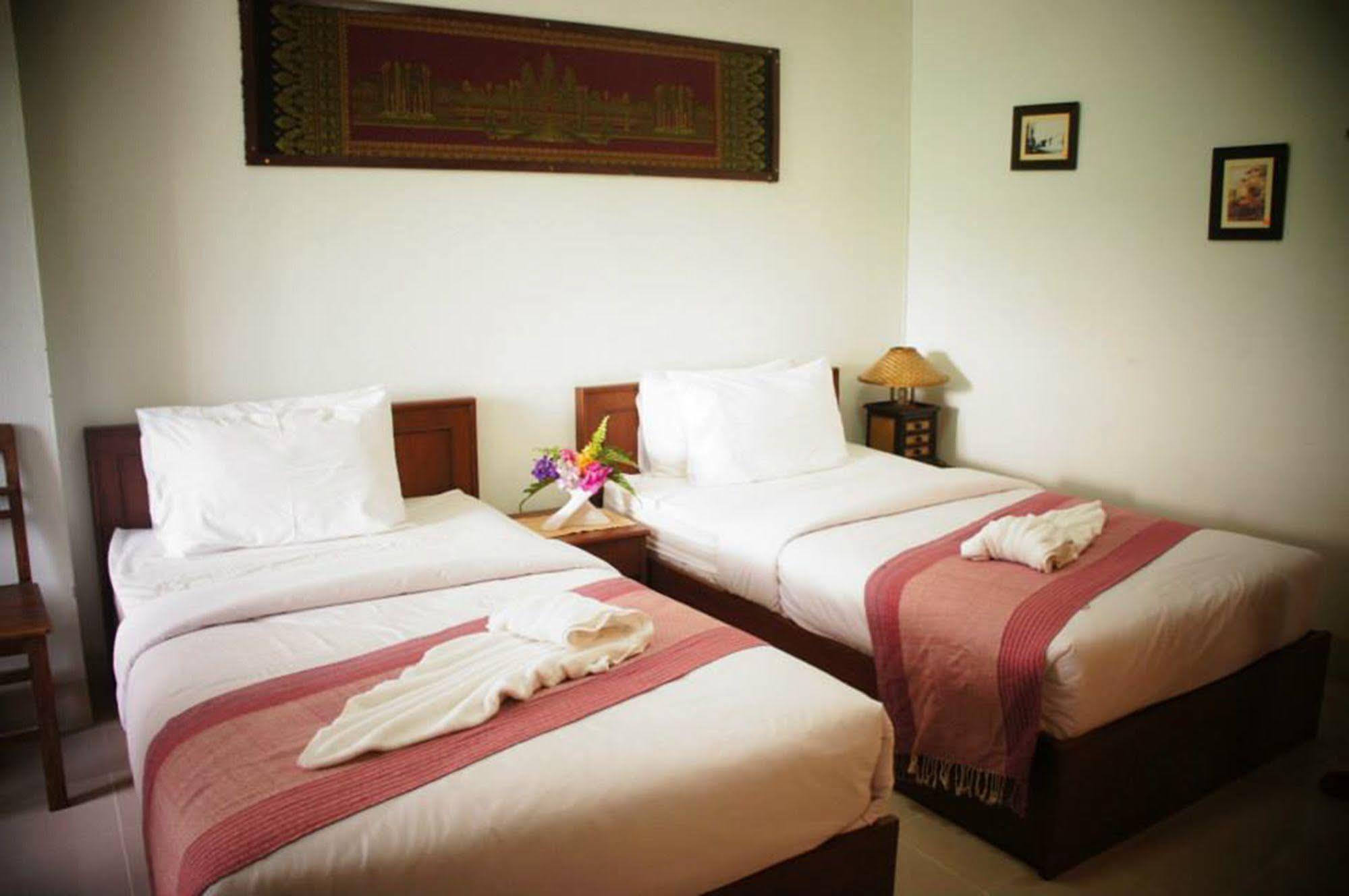 Vipa House Hotell Chiang Mai Eksteriør bilde