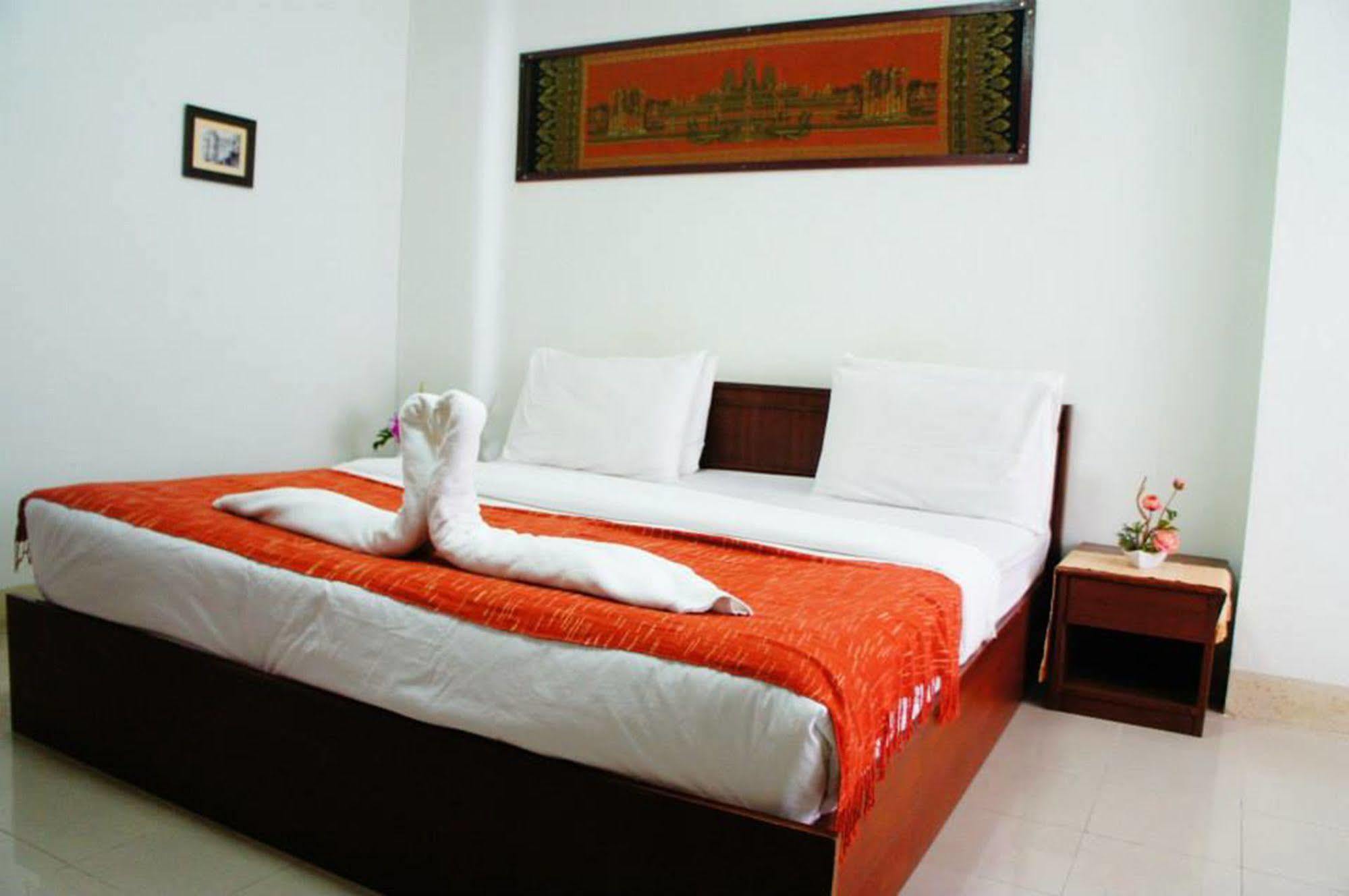 Vipa House Hotell Chiang Mai Eksteriør bilde