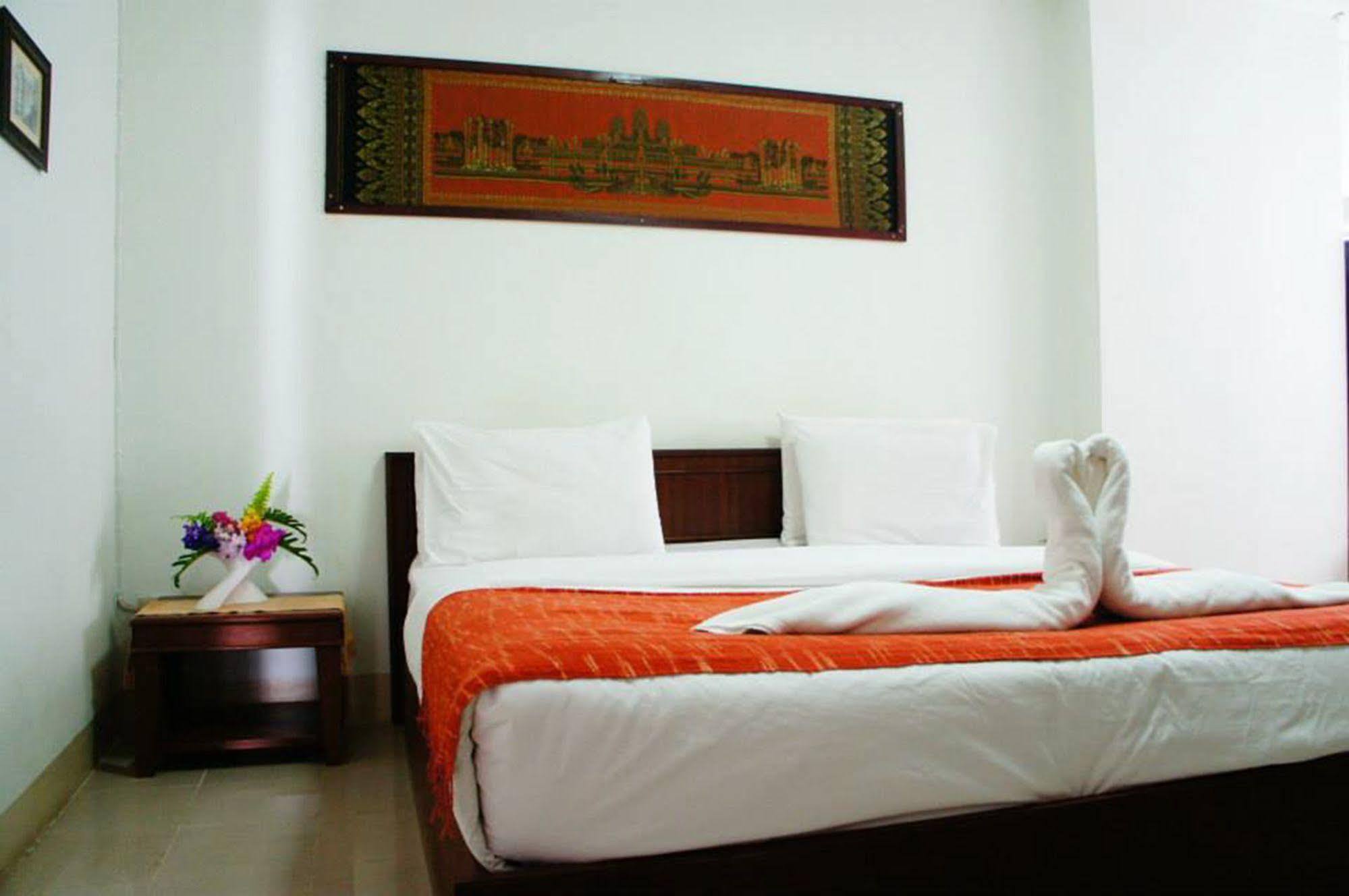 Vipa House Hotell Chiang Mai Eksteriør bilde