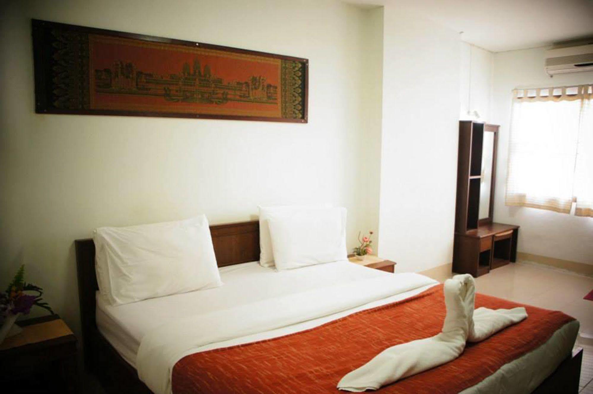 Vipa House Hotell Chiang Mai Eksteriør bilde