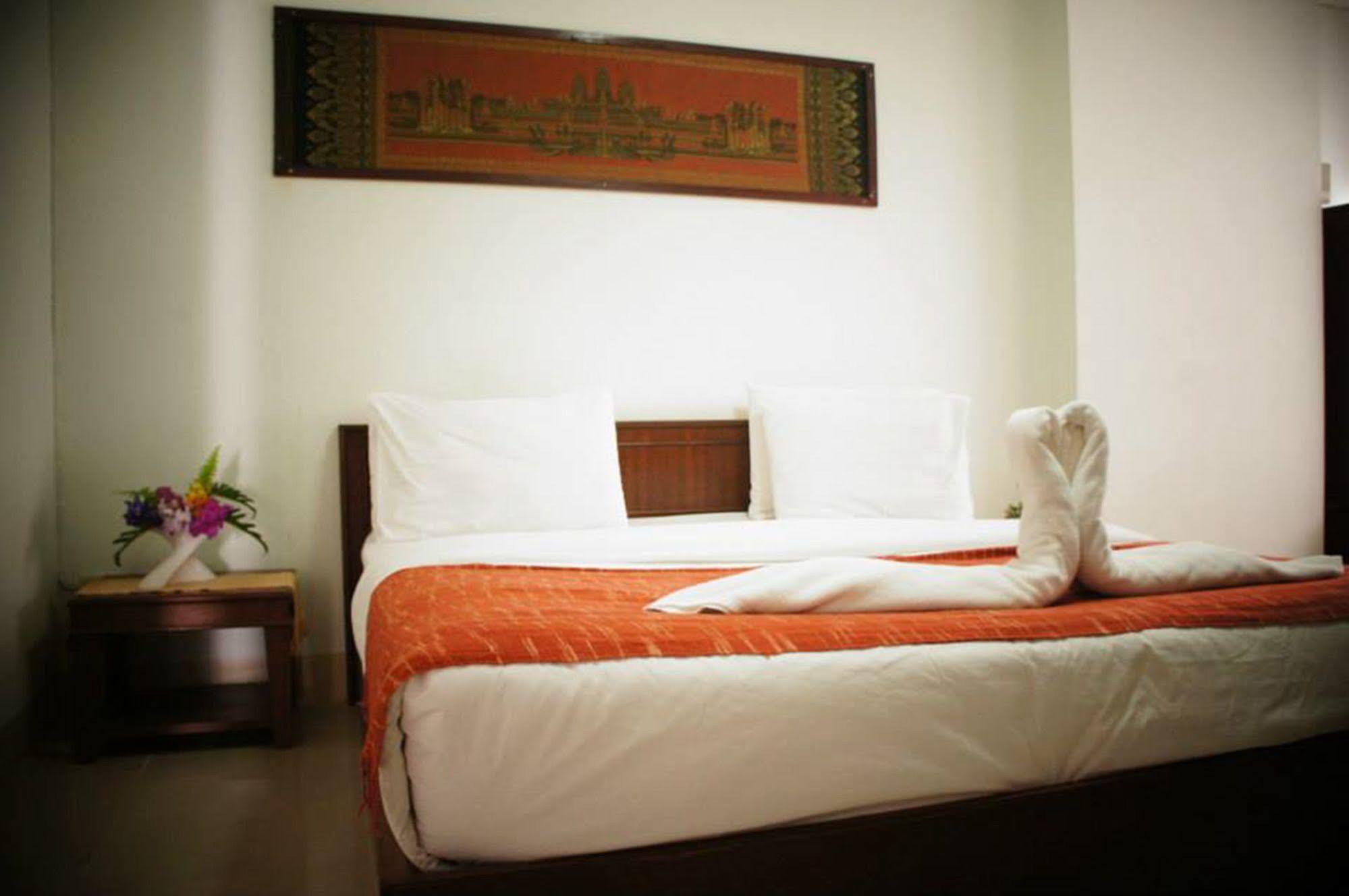 Vipa House Hotell Chiang Mai Eksteriør bilde