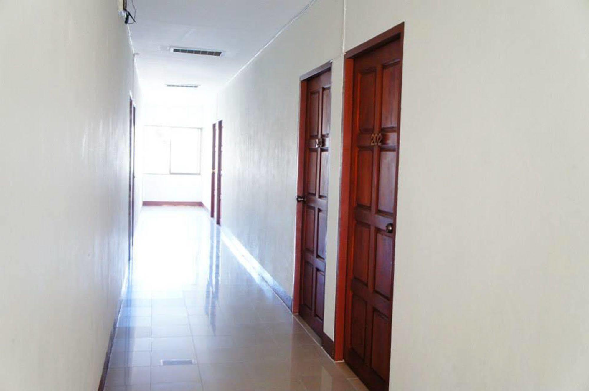 Vipa House Hotell Chiang Mai Eksteriør bilde